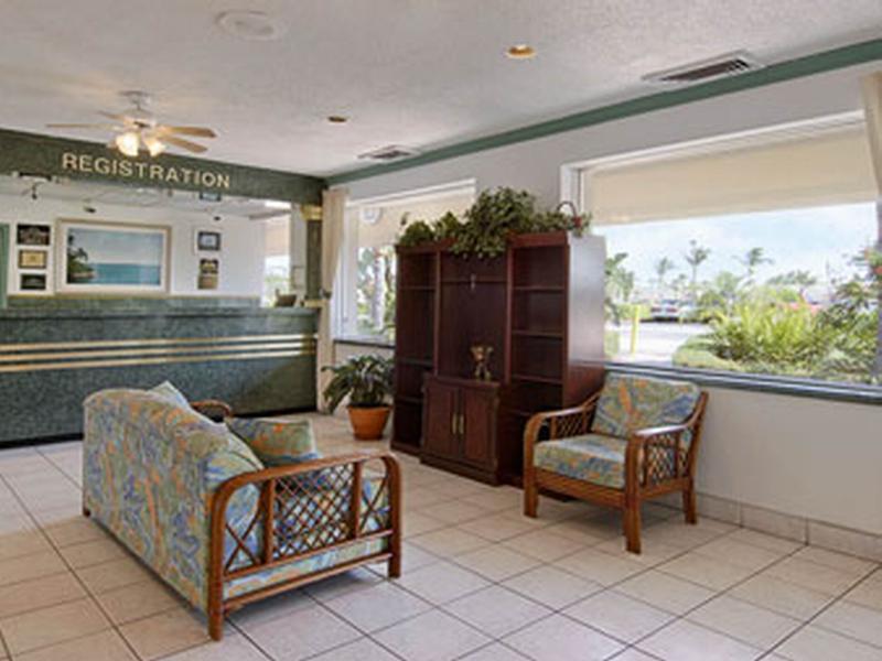 Days Inn By Wyndham West Palm Beach Extérieur photo