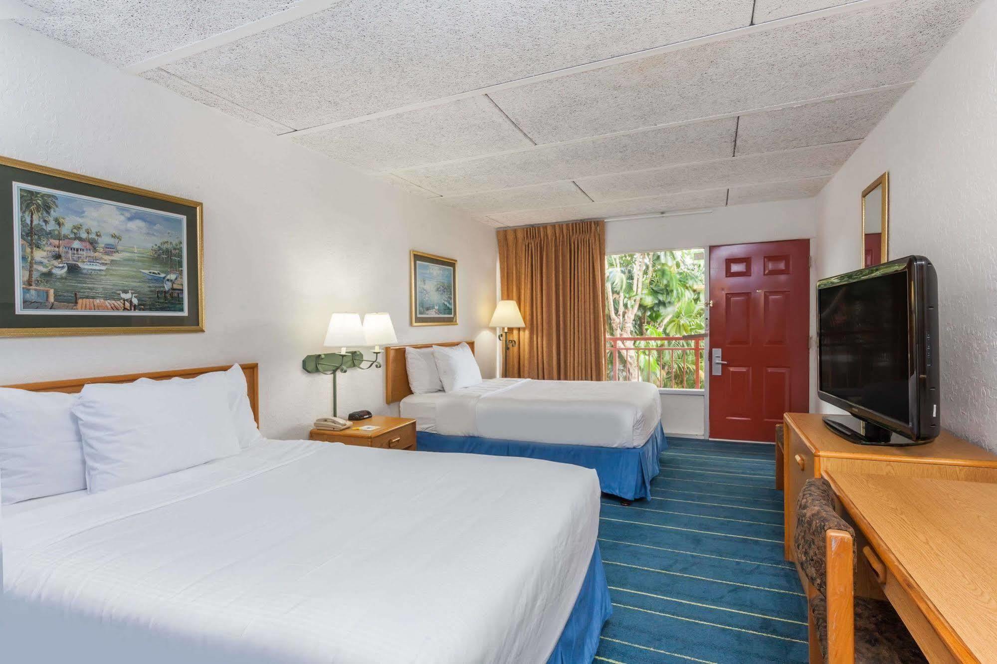 Days Inn By Wyndham West Palm Beach Extérieur photo