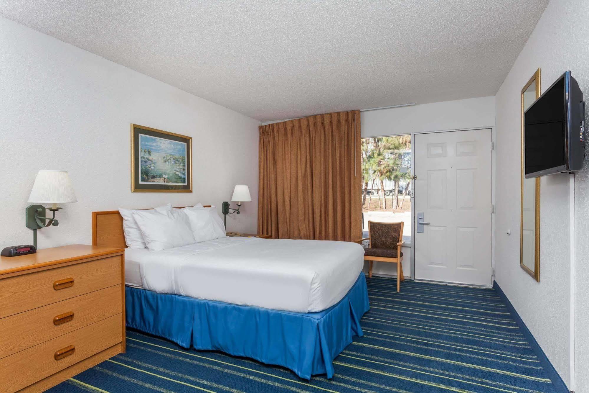 Days Inn By Wyndham West Palm Beach Extérieur photo